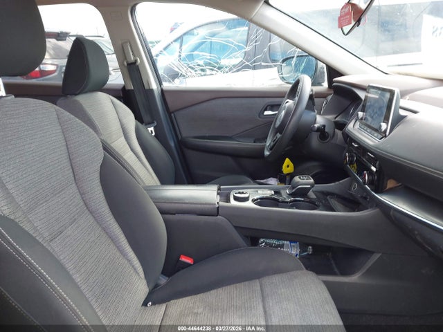 44644238 :رقم المزاد ، 5N1AT3BB1MC738093 vin ، 2021 Nissan Rogue Sv Intelligent Awd مزاد بيع