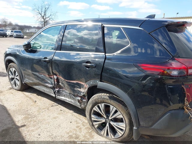 44644238 :رقم المزاد ، 5N1AT3BB1MC738093 vin ، 2021 Nissan Rogue Sv Intelligent Awd مزاد بيع