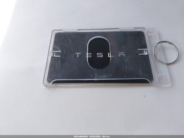 44644254 :رقم المزاد ، 7SAYGDED2TF407747 vin ، 2026 Tesla Model Y Premium Rear-wheel Drive/standard Rear-wheel Drive مزاد بيع
