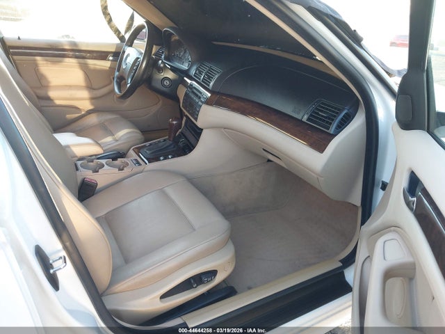 Продаж на аукціоні авто 2003 Bmw 325i, vin: WBAAZ33453KP81212, номер лоту: 44644258