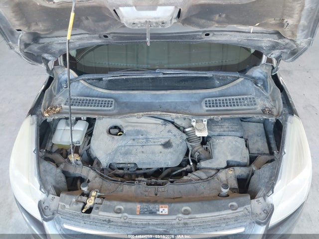 1FMCU9GX8FUA44334 Ford ESCAPE SE