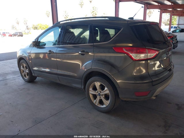 1FMCU9GX8FUA44334 Ford ESCAPE SE