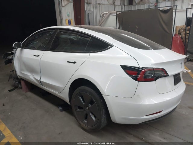 2023 TESLA MODEL 3 5YJ3E1EA8PF592751 Photo 2
