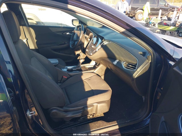 1G1ZE5ST9HF150476 Chevrolet MALIBU 1LT