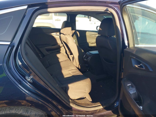 1G1ZE5ST9HF150476 Chevrolet MALIBU 1LT