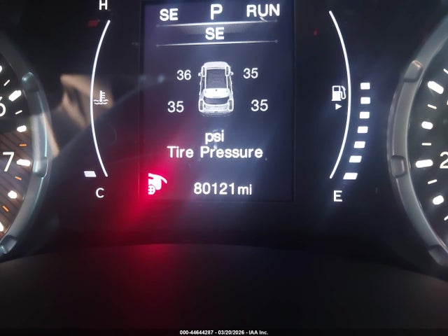 2020 Jeep Renegade Altitude Fwd მანქანა იყიდება აუქციონზე, vin: ZACNJABB7LPL43780, აუქციონის ნომერი: 44644287