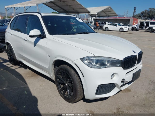 2018 BMW X5 5UXKR0C57J0Y03720