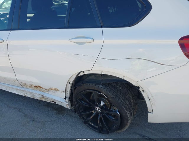 2018 BMW X5 5UXKR0C57J0Y03720 Photo 5
