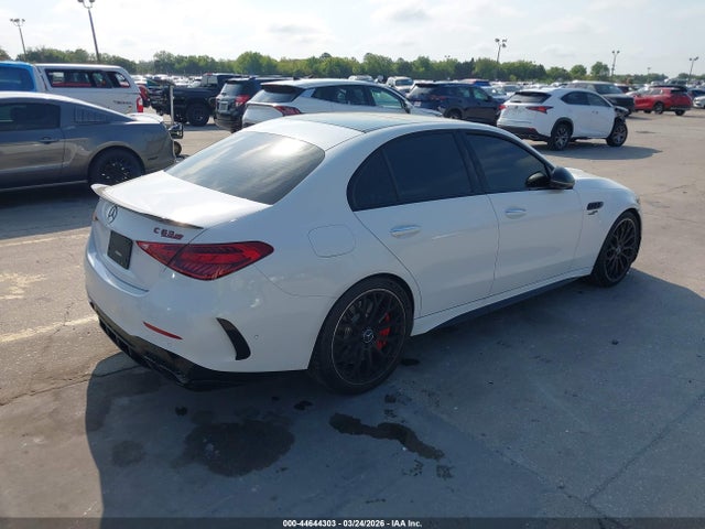 W1KAF8AB3RR221754 Mercedes-Benz Amg C 63 S E Performance