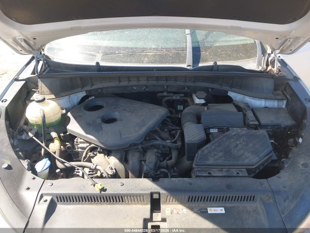 KM8J33A46JU639990 Hyundai TUCSON SEL