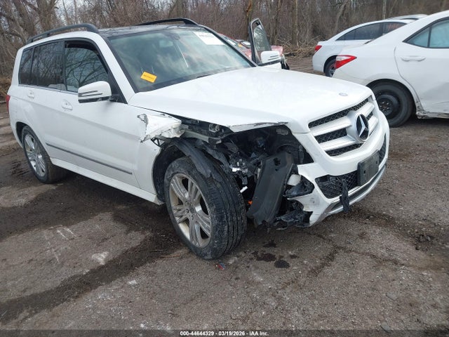 Продажа на аукционе авто 2015 Mercedes-benz Glk 350 4matic, vin: WDCGG8JB2FG356159, номер лота: 44644329