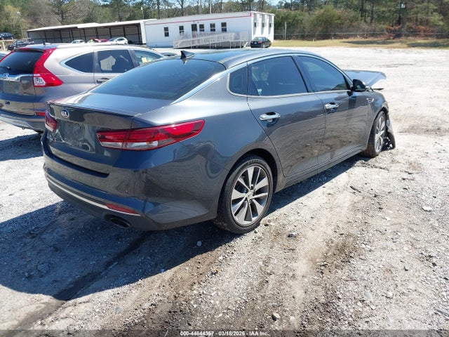 2018 KIA OPTIMA 5XXGT4L30JG252947 Photo 3