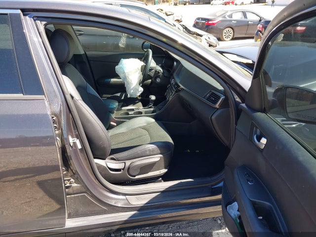 2018 KIA OPTIMA 5XXGT4L30JG252947 Photo 4