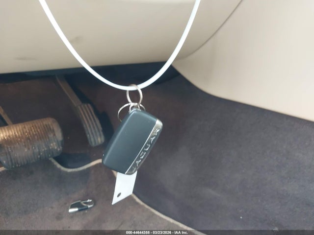 2014 JAGUAR XJ SAJWA2GZ0E8V70033 Photo 10