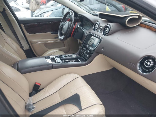 2014 JAGUAR XJ SAJWA2GZ0E8V70033 Photo 4