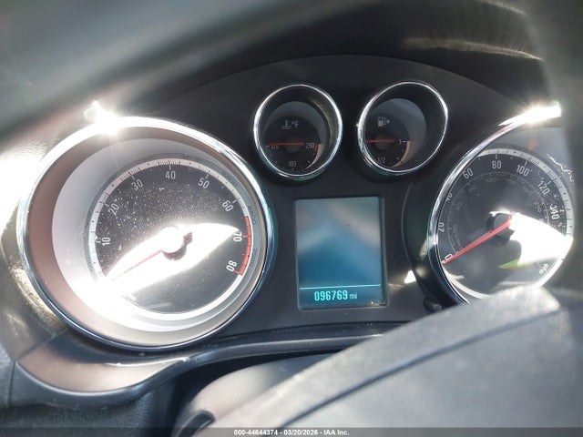 44644374 :رقم المزاد ، 2G4GR5EK1C9141130 vin ، 2012 Buick Regal مزاد بيع