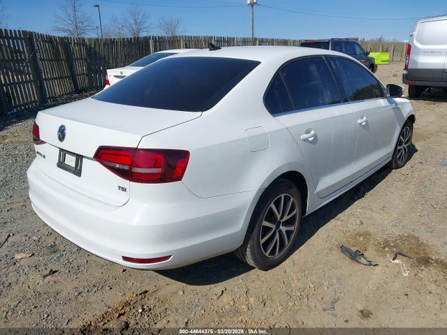 Aukcja sprzedaży 2017 Volkswagen Jetta 1.4t Se, vin: 3VWDB7AJ0HM395265, numer aukcji: 44644375