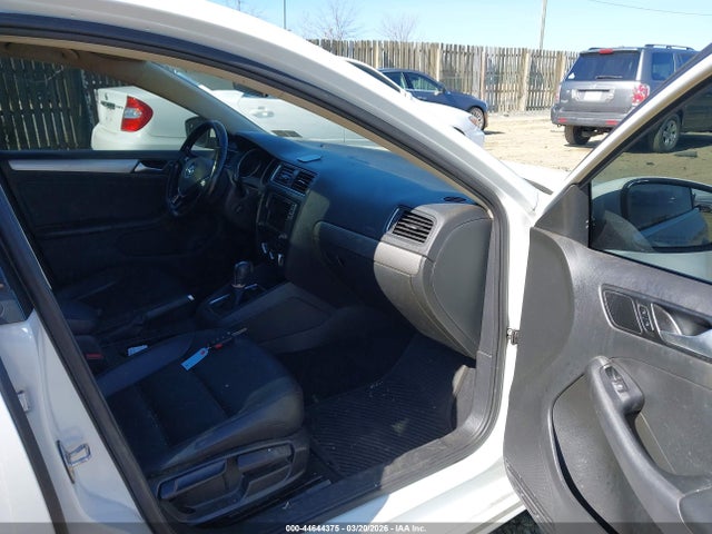 Aukcja sprzedaży 2017 Volkswagen Jetta 1.4t Se, vin: 3VWDB7AJ0HM395265, numer aukcji: 44644375
