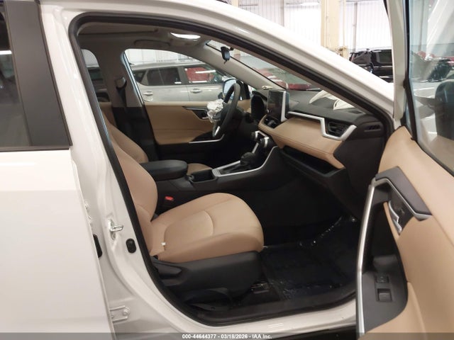2025 Toyota Rav4 Xle მანქანა იყიდება აუქციონზე, vin: 2T3W1RFV1SC343916, აუქციონის ნომერი: 44644377