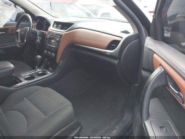 Продажа на аукционе авто 2017 Chevrolet Traverse 1lt, vin: 1GNKRGKD4HJ210699, номер лота: 44644394