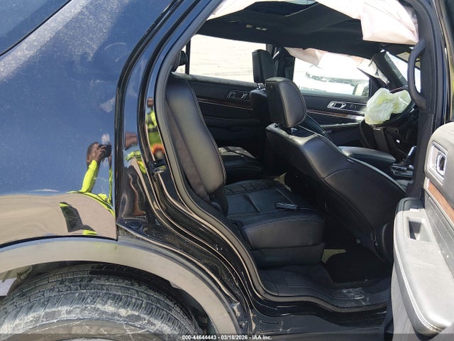 Ford Explorer Platinum 2018 1FM5K8HTXJGB99530 Image 8
