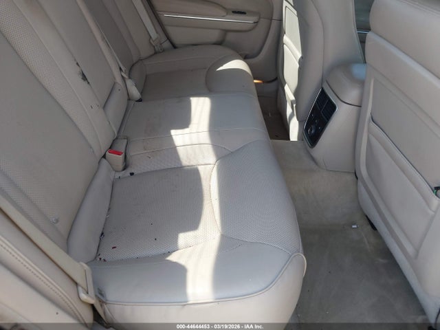 Продажа на аукционе авто 2011 Chrysler 300c, vin: 2C3CA6CT0BH537389, номер лота: 44644453