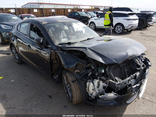 2018 Mazda Mazda3 Touring მანქანა იყიდება აუქციონზე, vin: 3MZBN1L31JM182387, აუქციონის ნომერი: 44644456