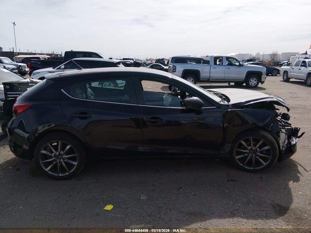 2018 Mazda Mazda3 Touring მანქანა იყიდება აუქციონზე, vin: 3MZBN1L31JM182387, აუქციონის ნომერი: 44644456