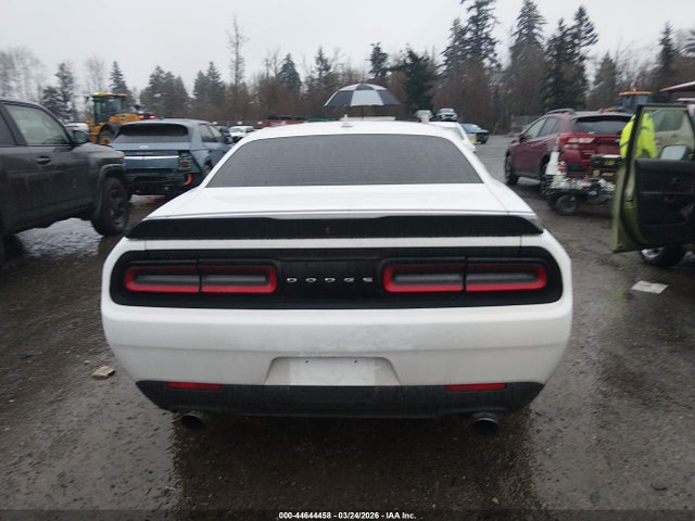 Dodge Challenger R/t Scat Pack 2018 2C3CDZFJ3JH127610 Image 16