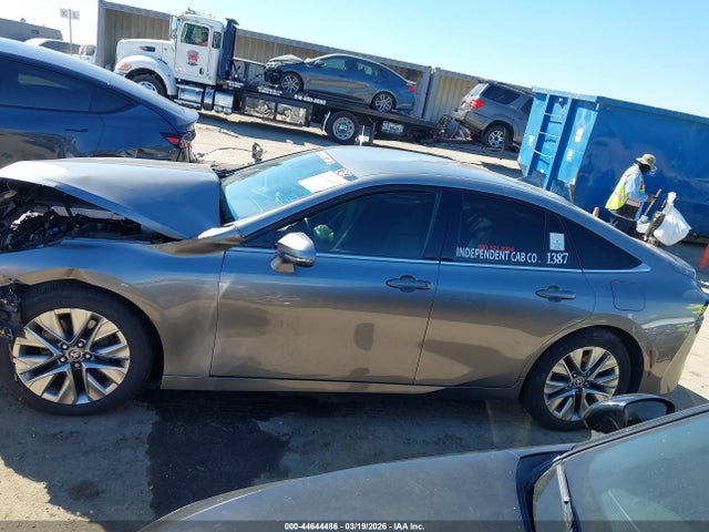 JTDAAAAA4MA003028 Toyota Mirai Xle