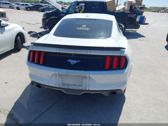 Ford Mustang Ecoboost 2015 1FA6P8TH2F5306012 Image 16