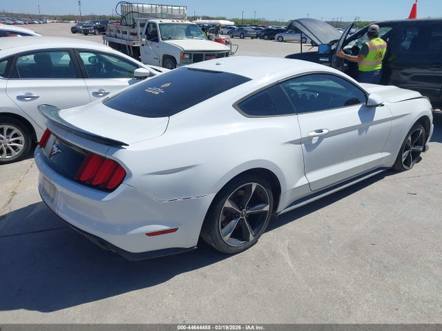 Ford Mustang Ecoboost 2015 1FA6P8TH2F5306012 Image 4