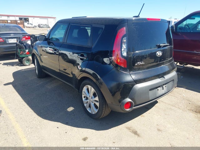 KIA Soul 2016 KNDJN2A29G7238772 Image 3
