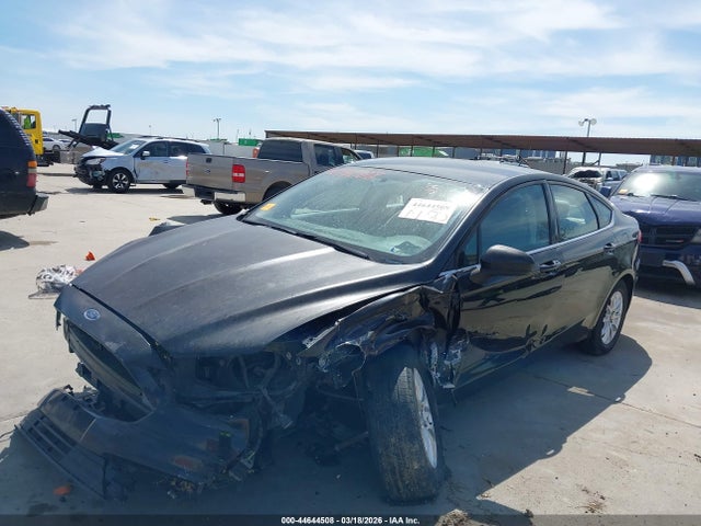 44644508 :رقم المزاد ، 3FA6P0G78JR260162 vin ، 2018 Ford Fusion S مزاد بيع