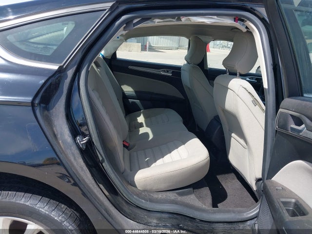 44644508 :رقم المزاد ، 3FA6P0G78JR260162 vin ، 2018 Ford Fusion S مزاد بيع