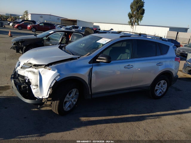 Toyota RAV4 LE 2015 JTMZFREVXFD079029 Image 14