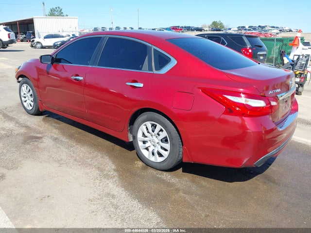 2016 Nissan Altima 2.5 S მანქანა იყიდება აუქციონზე, vin: 1N4AL3AP6GN388041, აუქციონის ნომერი: 44644526