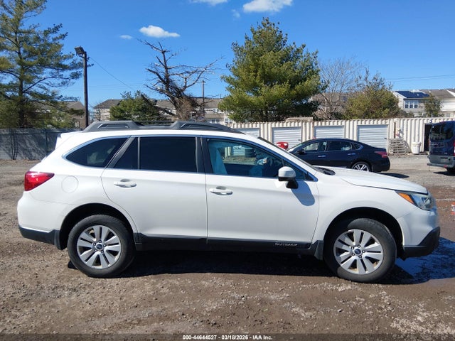 2017 Subaru Outback 2.5i Premium მანქანა იყიდება აუქციონზე, vin: 4S4BSACC1H3258533, აუქციონის ნომერი: 44644527