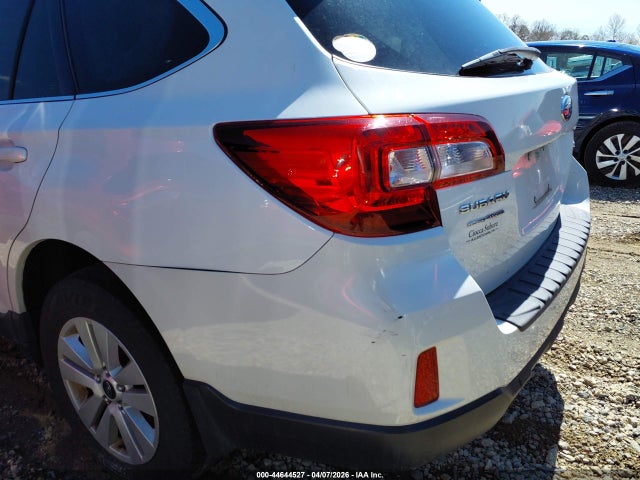 2017 Subaru Outback 2.5i Premium მანქანა იყიდება აუქციონზე, vin: 4S4BSACC1H3258533, აუქციონის ნომერი: 44644527