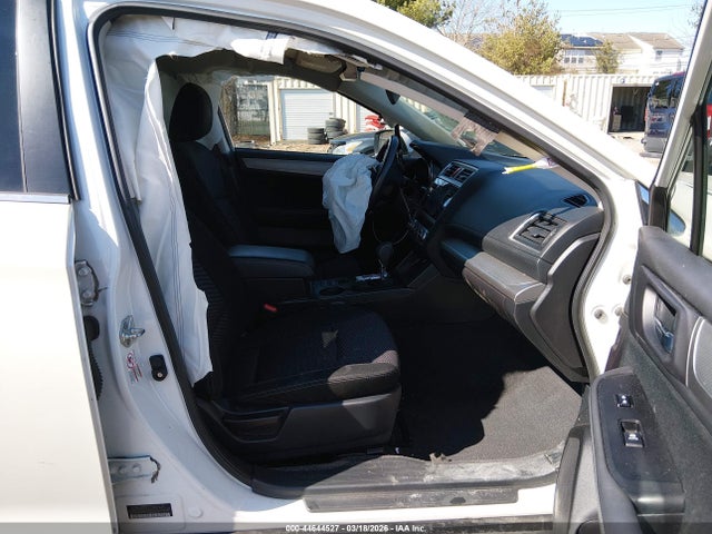 2017 Subaru Outback 2.5i Premium მანქანა იყიდება აუქციონზე, vin: 4S4BSACC1H3258533, აუქციონის ნომერი: 44644527