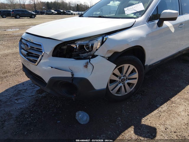 2017 Subaru Outback 2.5i Premium მანქანა იყიდება აუქციონზე, vin: 4S4BSACC1H3258533, აუქციონის ნომერი: 44644527