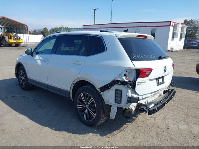 Продажа на аукционе авто 2019 Volkswagen Tiguan 2.0t Se/2.0t Sel/2.0t Sel R-line/2.0t Sel R-line Black, vin: 3VV2B7AX1KM022257, номер лота: 44644537
