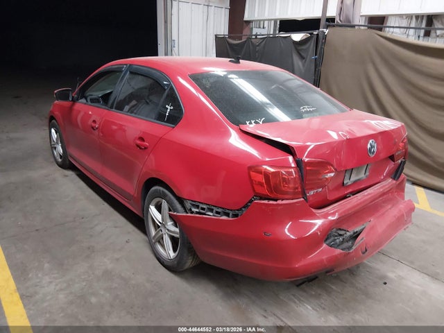 2014 VOLKSWAGEN JETTA 3VWD17AJ1EM409690 Photo 2