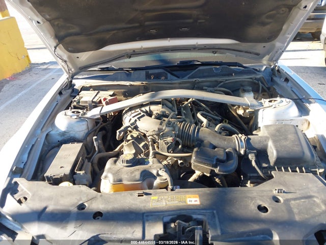 2011 FORD MUSTANG 1ZVBP8EM6B5118104 Photo 9