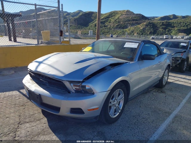 2011 FORD MUSTANG 1ZVBP8EM6B5118104 Photo 1