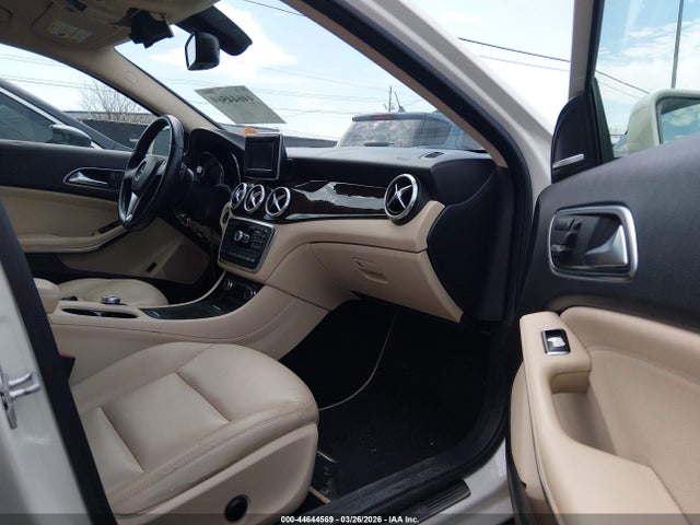 Продажа на аукционе авто 2015 Mercedes-benz Gla 250 4matic, vin: WDCTG4GB4FJ078219, номер лота: 44644569