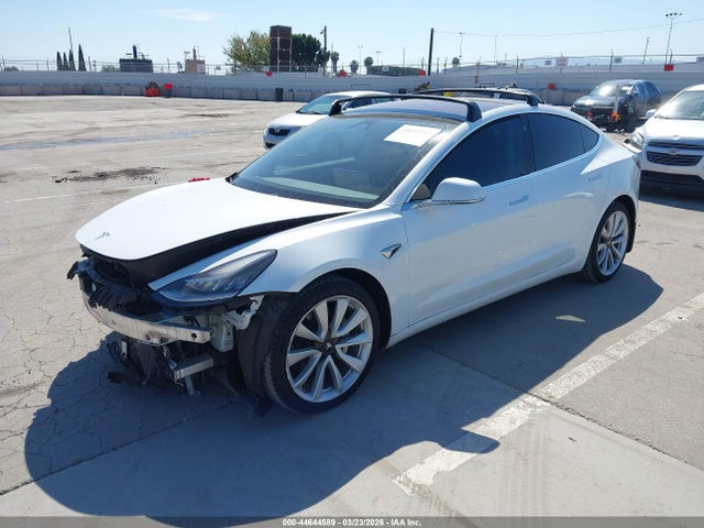 2018 TESLA MODEL 3 5YJ3E1EB1JF067515 Photo 1