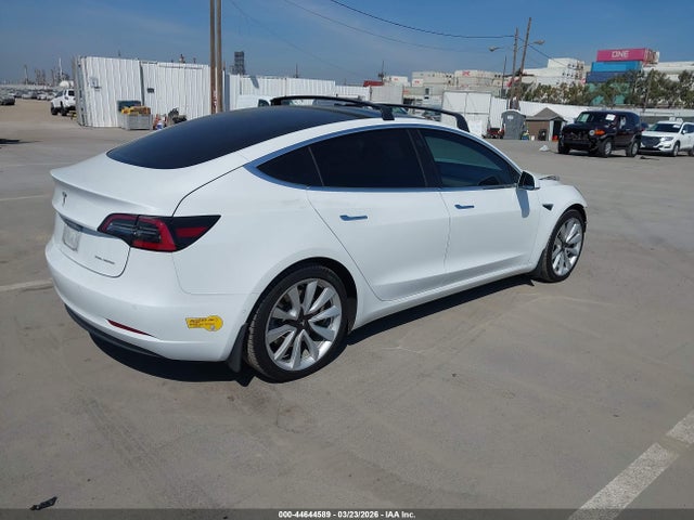 2018 TESLA MODEL 3 5YJ3E1EB1JF067515 Photo 3