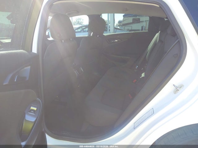 1G1ZD5ST2PF154015 Chevrolet Malibu Fwd 1lt
