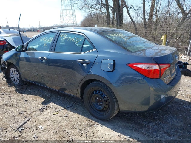 2017 Toyota Corolla Le მანქანა იყიდება აუქციონზე, vin: 2T1BURHE3HC940604, აუქციონის ნომერი: 44644637